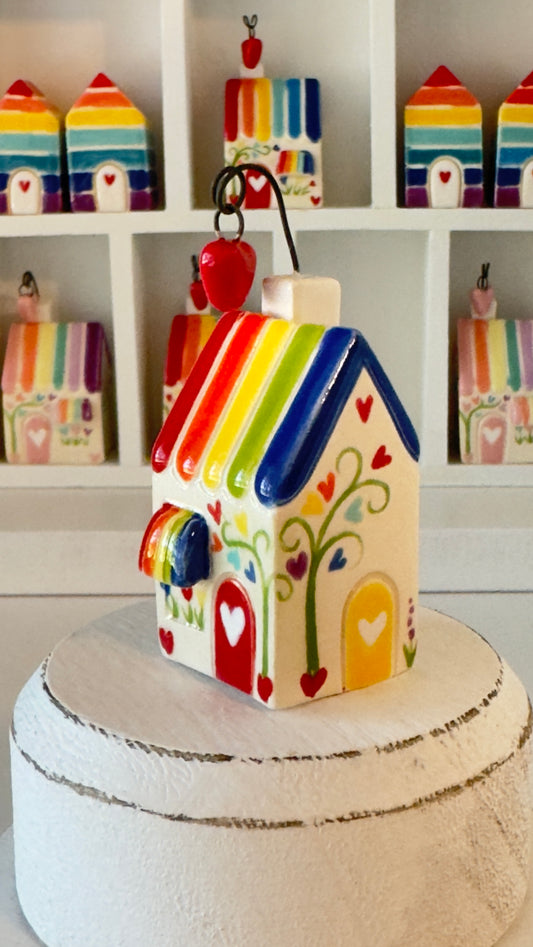 Rainbow House Tiny House - Classic Rainbow 5 Colors