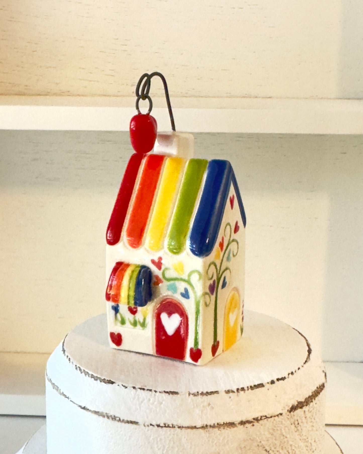 Rainbow House Tiny House - Classic Rainbow 5 Colors